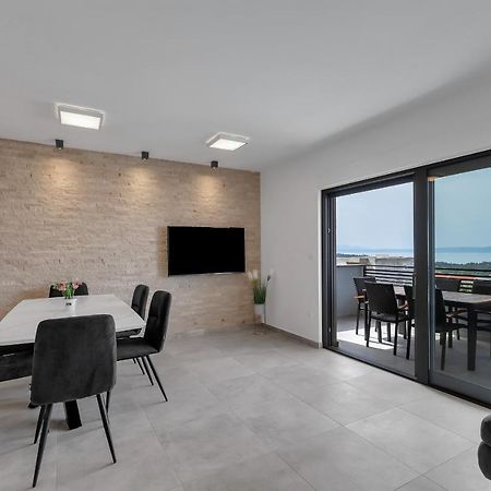 Luxury Apartment Adriasun Free Beach Parking Макарська Екстер'єр фото