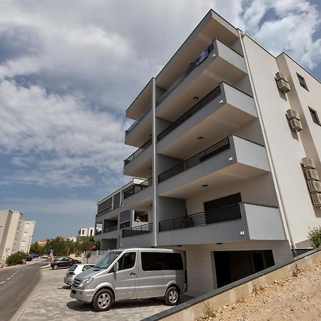 Luxury Apartment Adriasun Free Beach Parking Макарська Екстер'єр фото